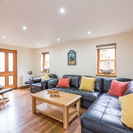 Villa Cullen 117 Seatown With Sea Views Exterior foto